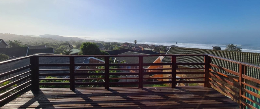 4 Bedroom Property for Sale in Winterstrand Eastern Cape